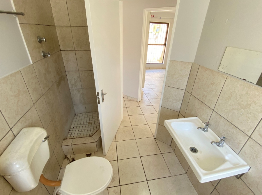 2 Bedroom Property for Sale in Summer Greens Western Cape